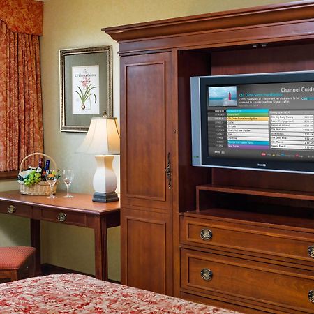 The Radnor Hotel Wayne Chambre photo