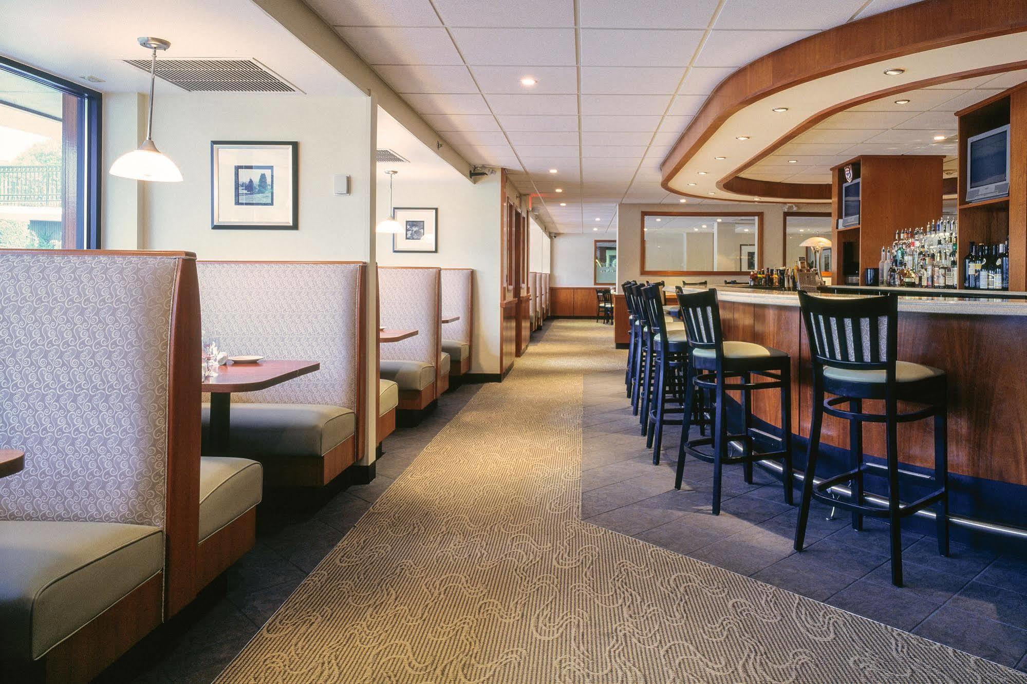 The Radnor Hotel Wayne Extérieur photo